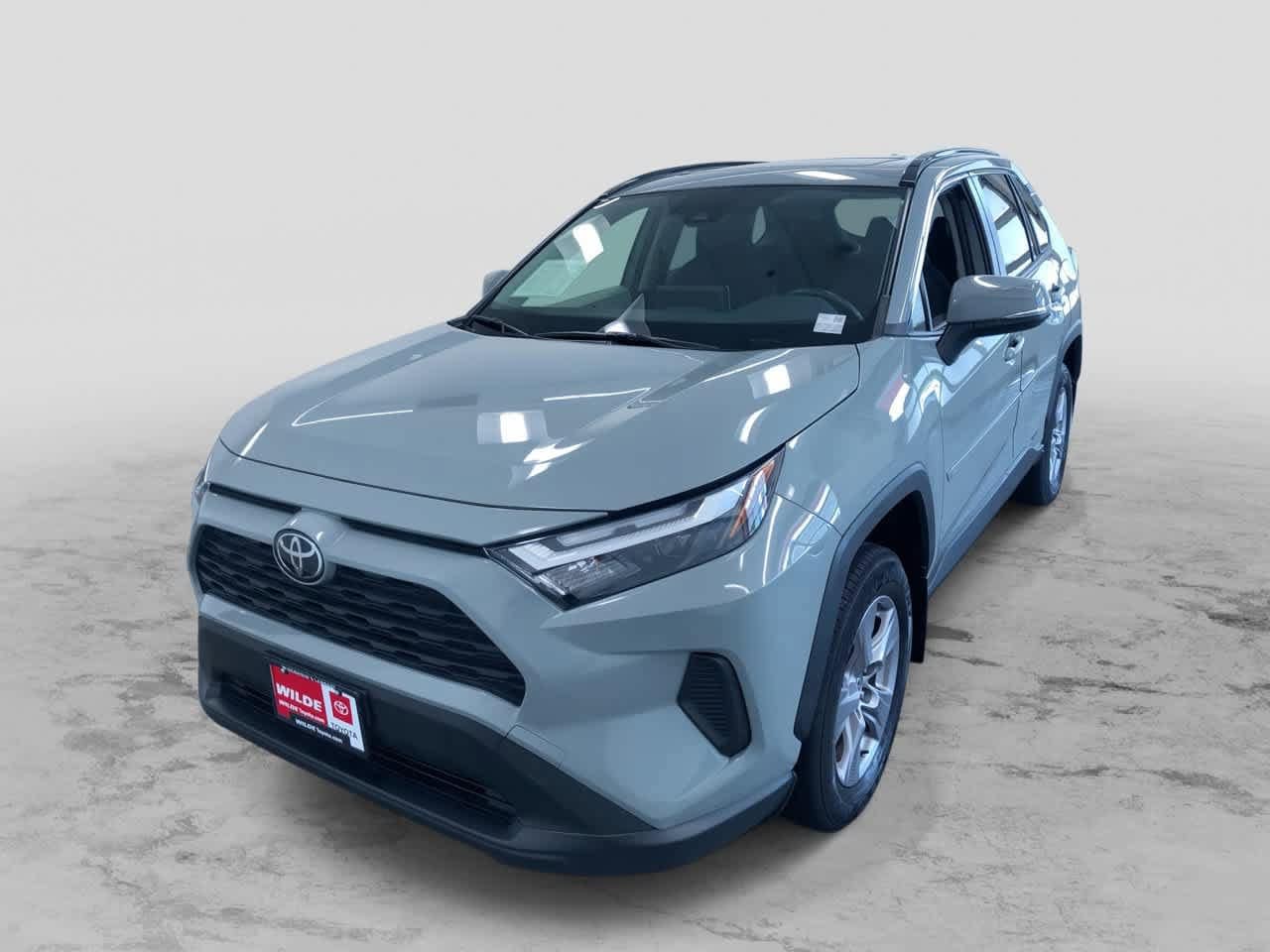 Thumbnail: 2022 Toyota RAV4 - 1