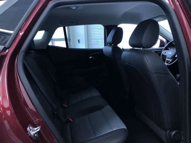 Thumbnail: 2025 Chevrolet Trax - 22