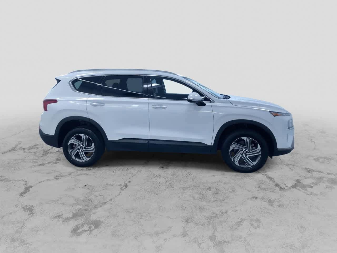 2023 Hyundai Santa Fe SEL 2