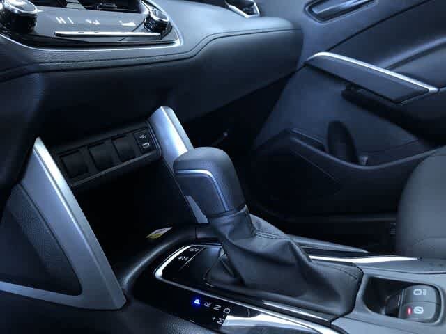 Thumbnail: 2022 Toyota Corolla Cross - 30