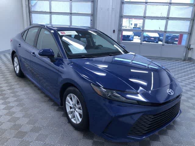 Thumbnail: 2025 Toyota Camry - 34