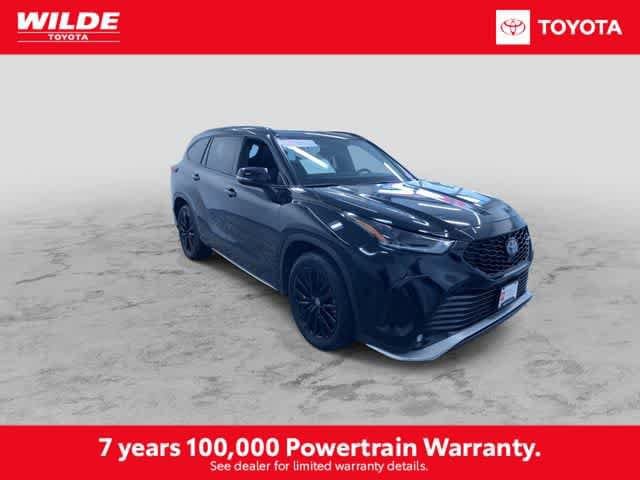 Thumbnail: 2025 Toyota Highlander - 3