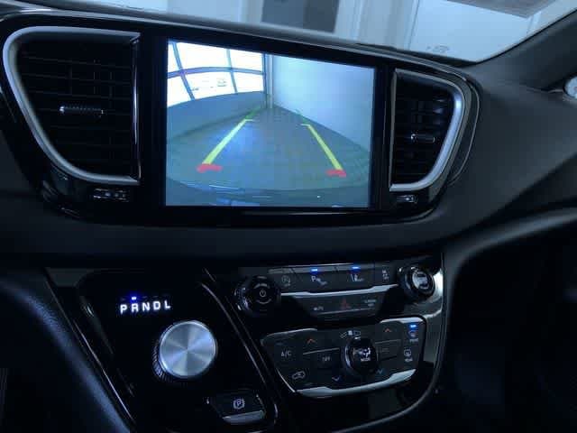 Thumbnail: 2025 Chrysler Pacifica - 28