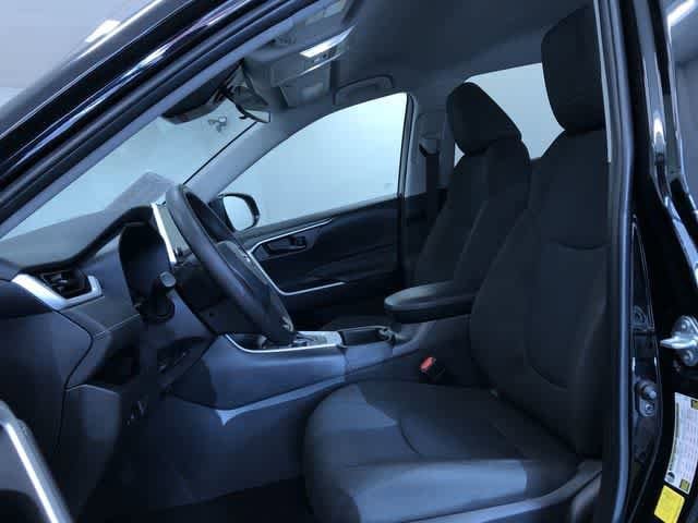 Thumbnail: 2025 Toyota RAV4 - 18