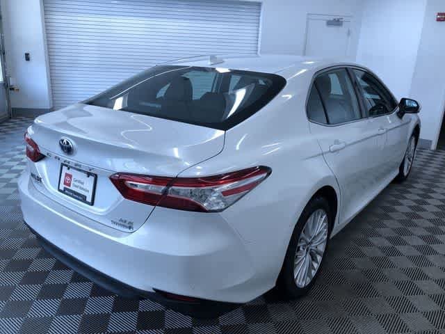 Thumbnail: 2020 Toyota Camry - 32