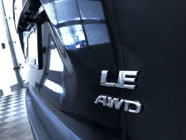 Thumbnail: 2025 Toyota RAV4 - 15