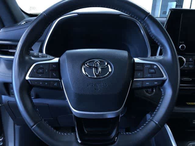 Thumbnail: 2025 Toyota Highlander - 24