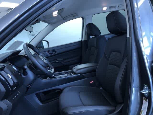 Thumbnail: 2025 Nissan Pathfinder - 18