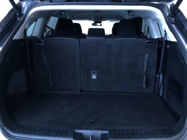 Thumbnail: 2024 Toyota Highlander - 33