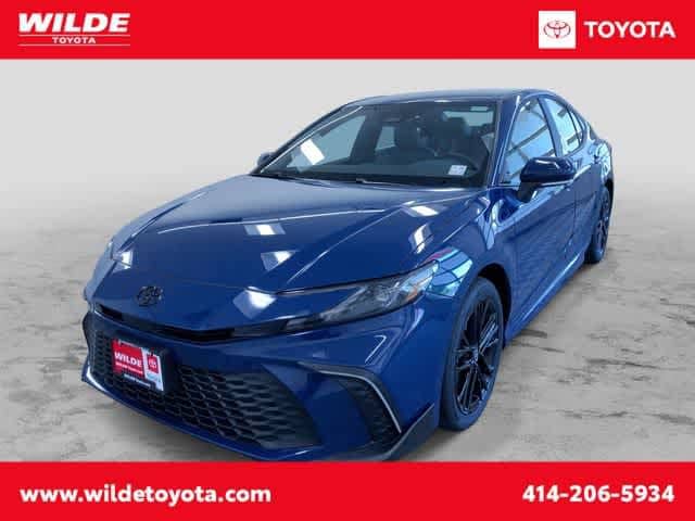 2026 Toyota Camry SE AWD 