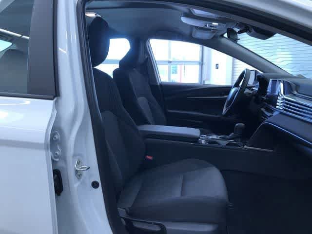 Thumbnail: 2025 Toyota Camry - 23