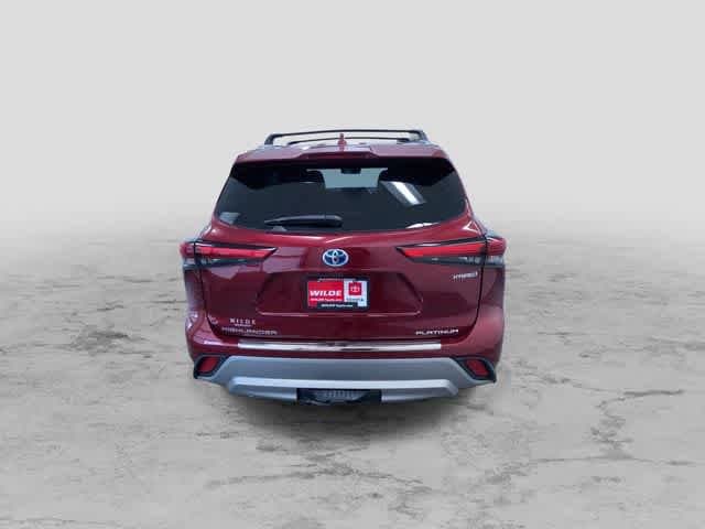 Thumbnail: 2020 Toyota Highlander - 8
