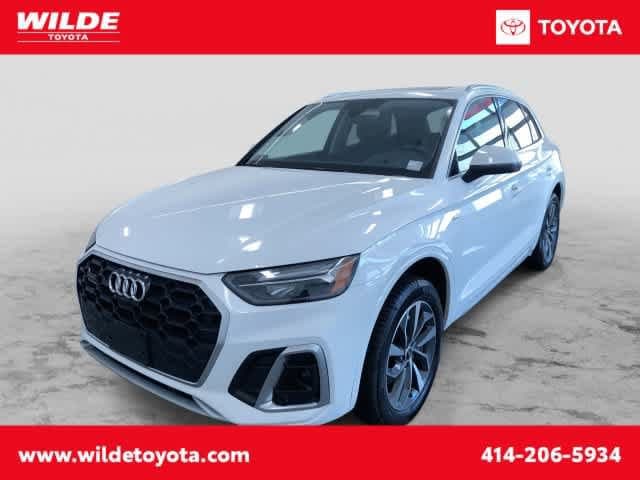 2022 Audi Q5 Premium Plus