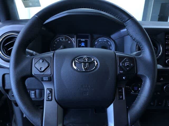 Thumbnail: 2021 Toyota Tacoma - 16