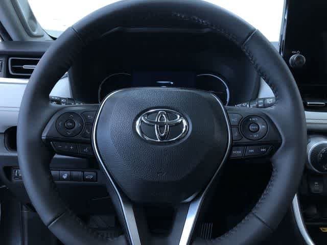 Thumbnail: 2023 Toyota RAV4 - 23