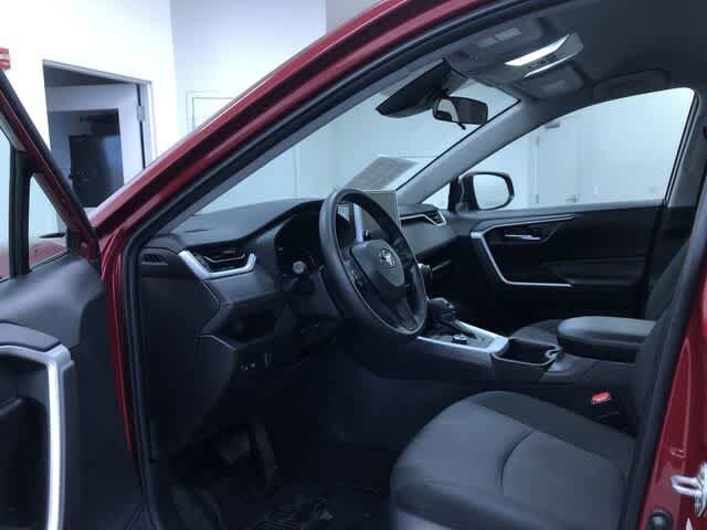 Thumbnail: 2025 Toyota RAV4 - 10