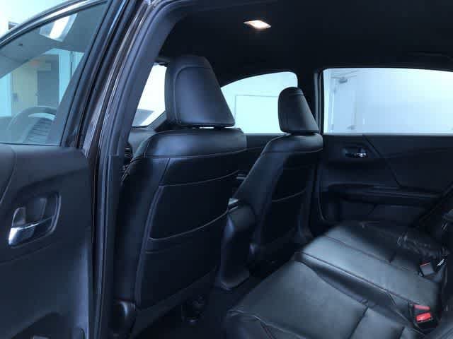 Thumbnail: 2017 Honda Accord - 18