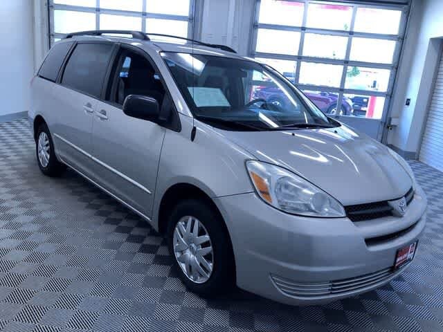 Thumbnail: 2005 Toyota Sienna - 35
