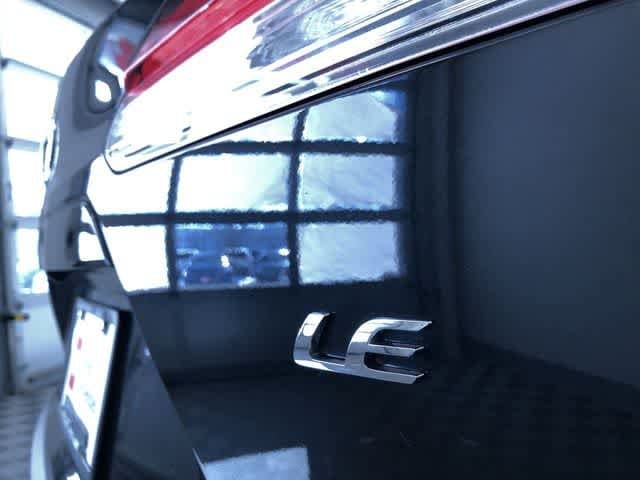 Thumbnail: 2025 Toyota Corolla Cross - 15