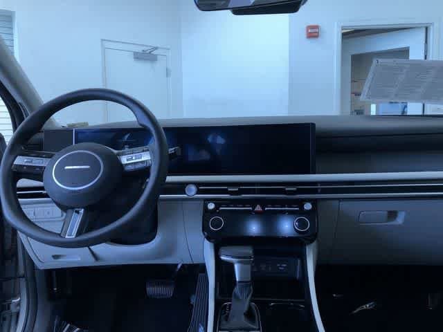 Thumbnail: 2025 Hyundai Tucson - 17