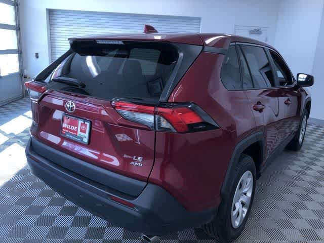 Thumbnail: 2024 Toyota RAV4 - 33