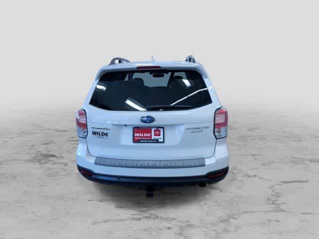 Thumbnail: 2017 Subaru Forester - 9