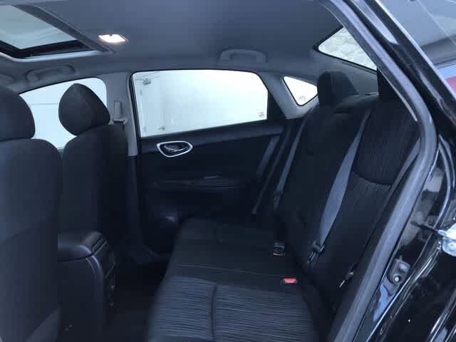 Thumbnail: 2019 Nissan Sentra - 21