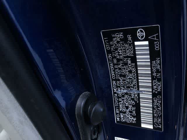 Thumbnail: 2011 Toyota Prius - 32