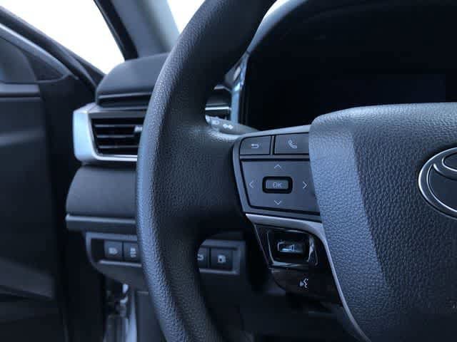 Thumbnail: 2025 Toyota Camry - 25