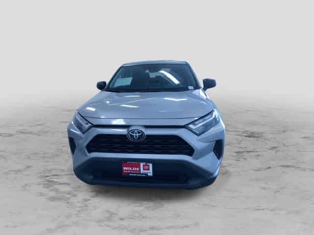 Thumbnail: 2024 Toyota RAV4 - 4