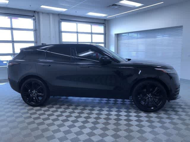 Thumbnail: 2022 Land Rover Range Rover Velar - 35