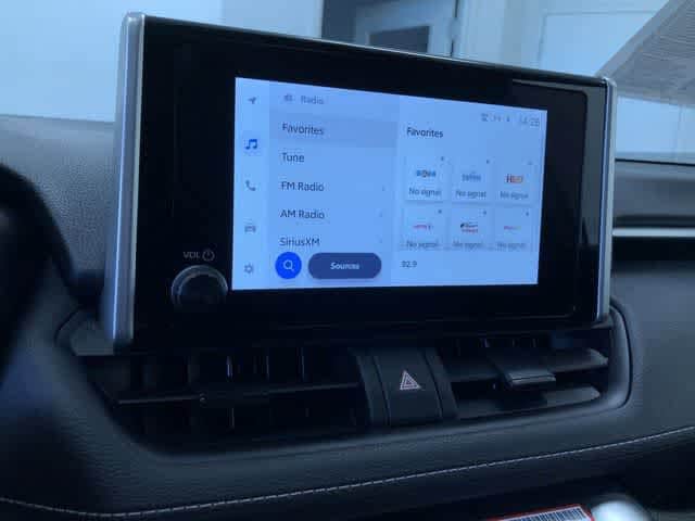 Thumbnail: 2025 Toyota RAV4 - 28