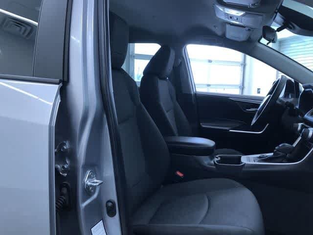 Thumbnail: 2025 Toyota RAV4 - 22