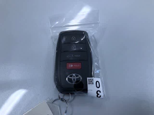 Thumbnail: 2025 Toyota Camry - 32