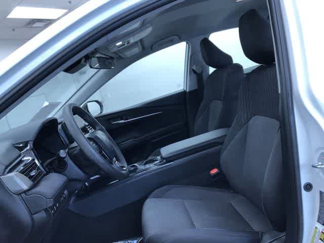 2026 Toyota Camry LE - Photo 18