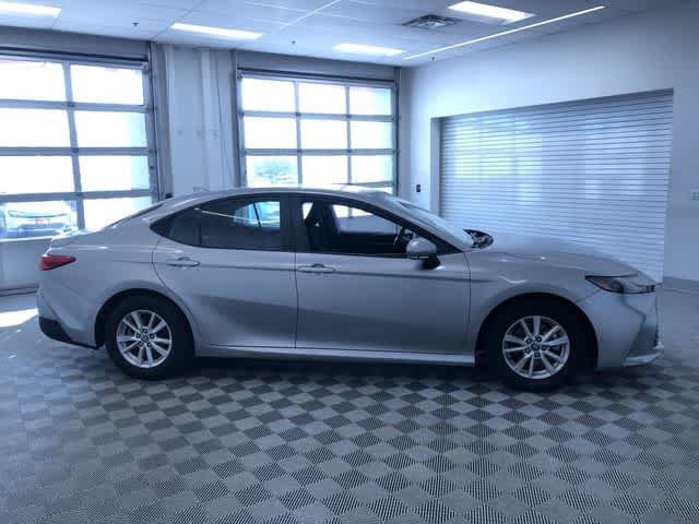 Thumbnail: 2025 Toyota Camry - 35