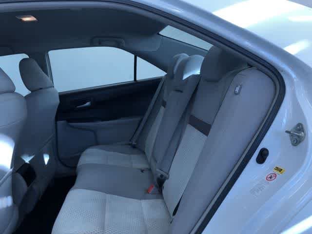 Thumbnail: 2014 Toyota Camry - 20