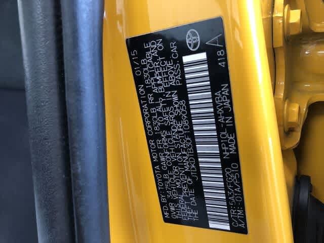 Thumbnail: 2015 Toyota Prius c - 34