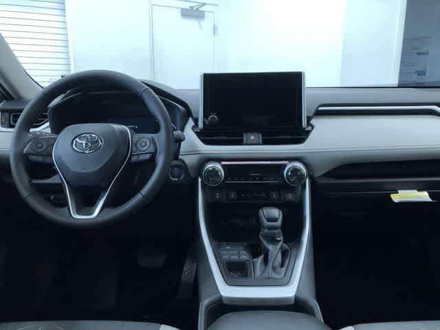 Thumbnail: 2025 Toyota RAV4 - 9