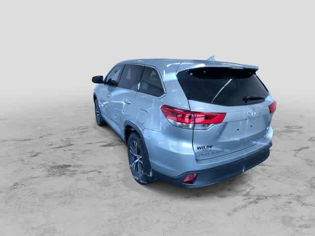 Thumbnail: 2019 Toyota Highlander - 8