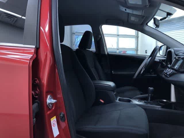 Thumbnail: 2016 Toyota RAV4 - 22