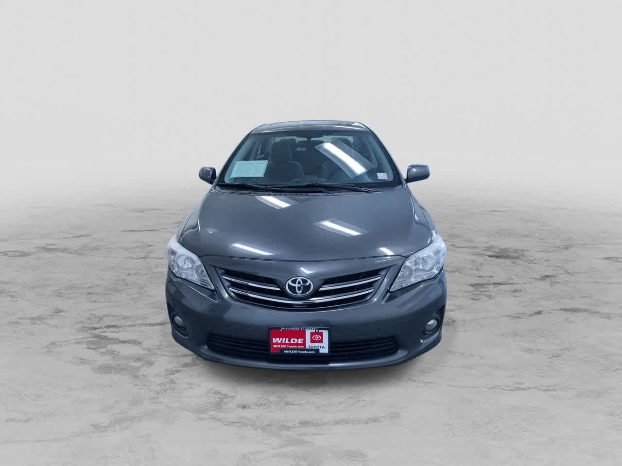 Thumbnail: 2013 Toyota Corolla - 4