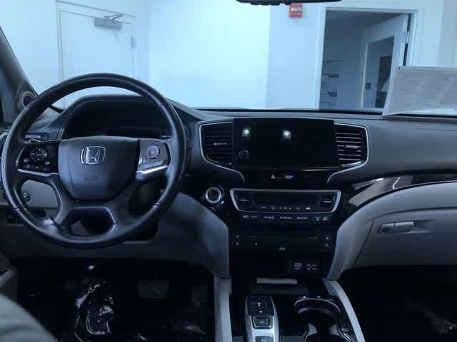 Thumbnail: 2019 Honda Pilot - 16