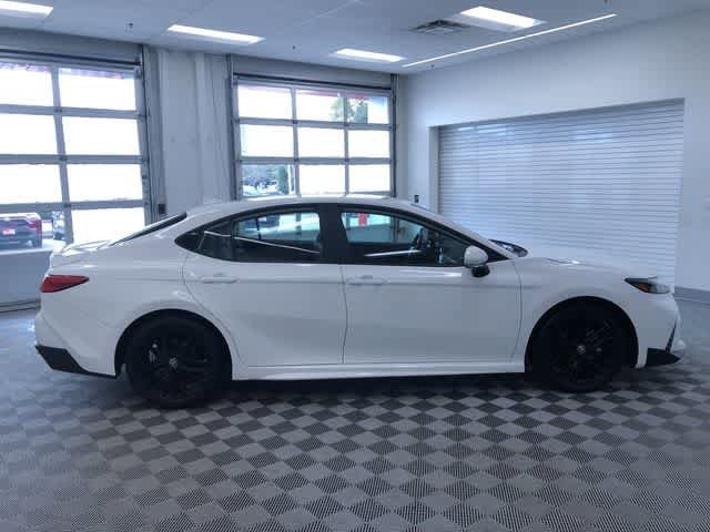 Thumbnail: 2025 Toyota Camry - 27