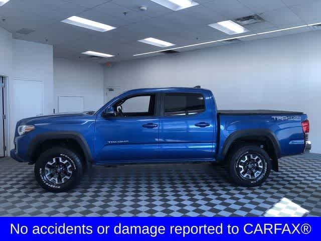 Thumbnail: 2017 Toyota Tacoma - 3
