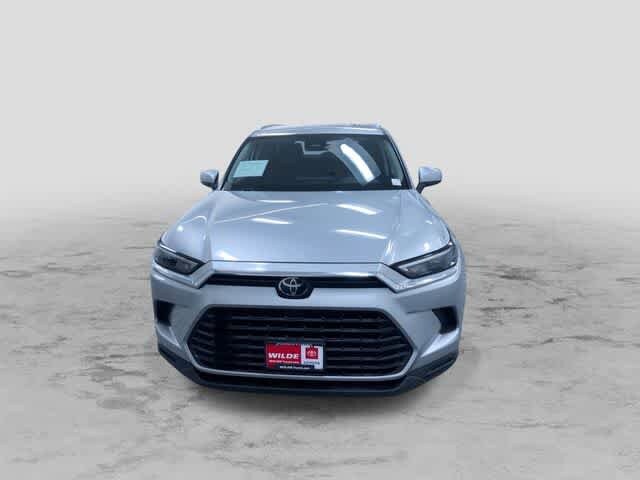 2025 Toyota Grand Highlander XLE photo 4