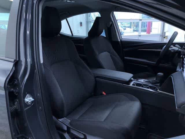 Thumbnail: 2025 Toyota Camry - 14