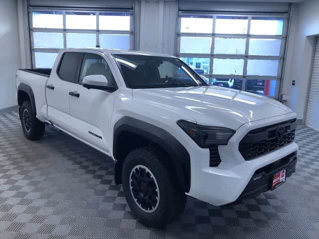 Thumbnail: 2025 Toyota Tacoma - 7