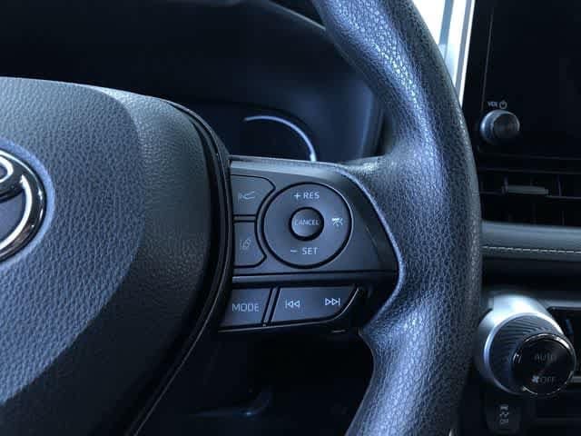 Thumbnail: 2025 Toyota RAV4 - 26