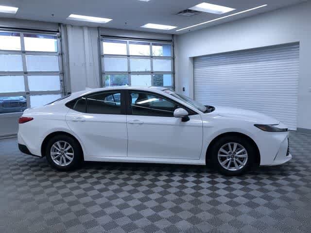 Thumbnail: 2026 Toyota Camry - 32